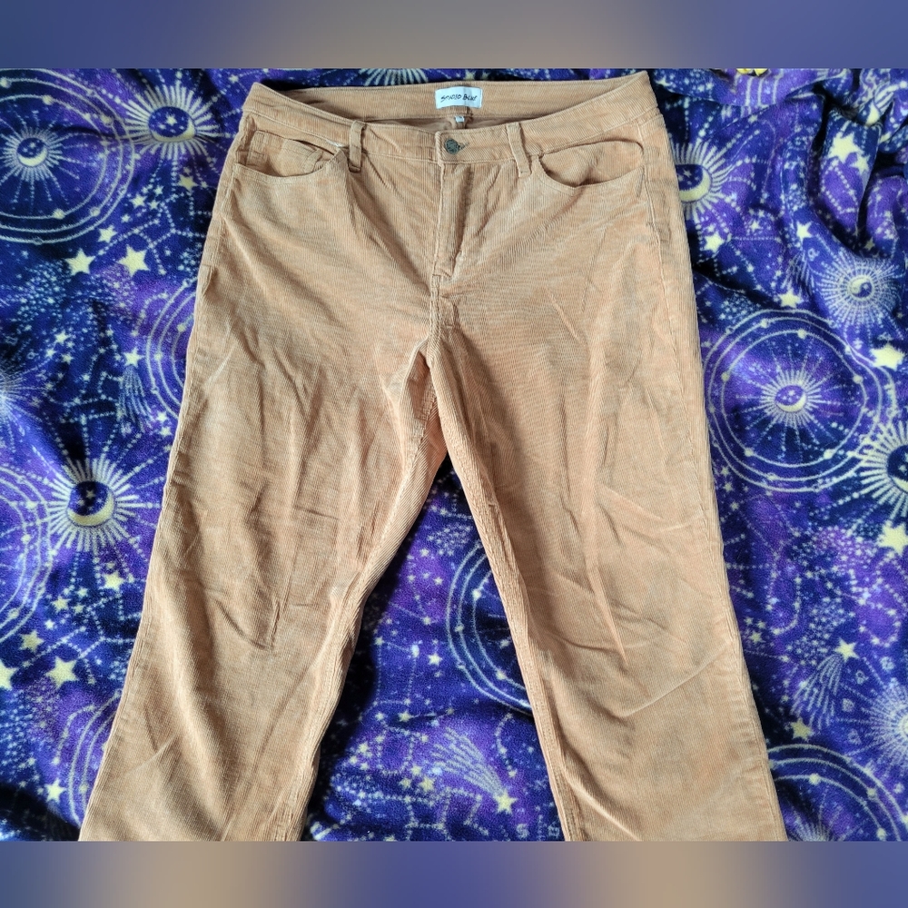 Studio Blue Salmon Corduroy Capri Pants